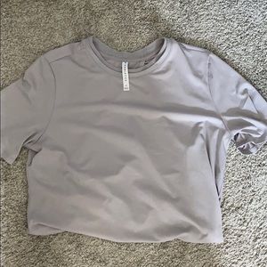 Beautiful blouse like Fabletics shirt